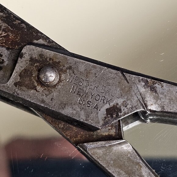 Vintage Wester Bros New York Yankee Clipper 1 Barber Shears Scissors USA - Picture 2 of 12